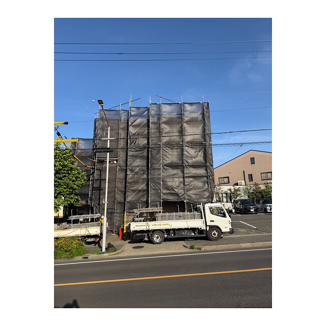 マンション足場組み立て工事 アイキャッチ画像
