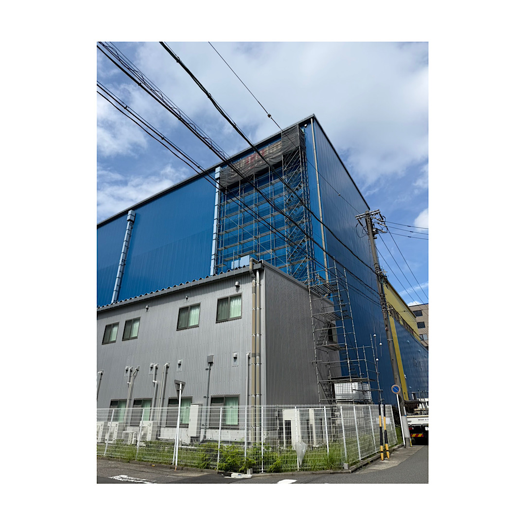 壁面看板足場組み立て工事 アイキャッチ画像