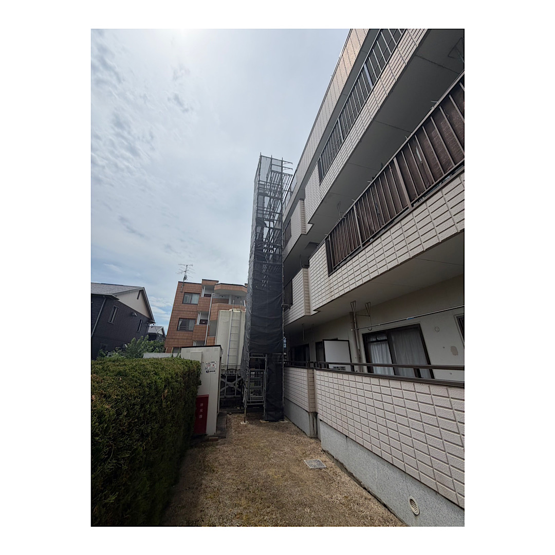 マンション足場組み立て工事 アイキャッチ画像