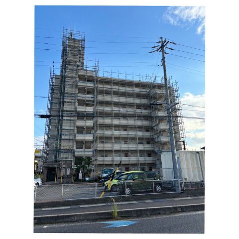 名古屋市東区マンション足場工事　マンション足場単価表　足場価格表　愛知県足場屋