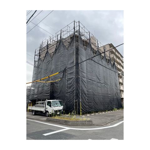 郡上市マンション足場工事