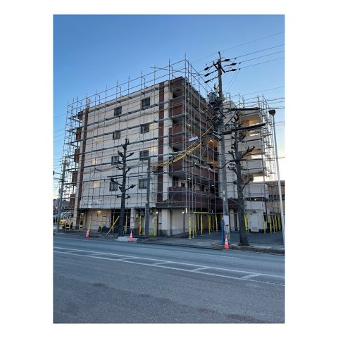 マンション足場工事 大規模マンション外壁改修工事
