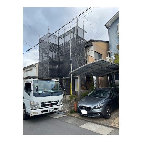 瓦工事用足場 ソーラーパネル取り付け工事用足場