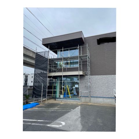 ガラス工事、サッシ工事用足場組み立て工事