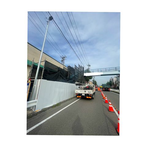 海津市 歩道橋塗装用足場 吊り足場工事