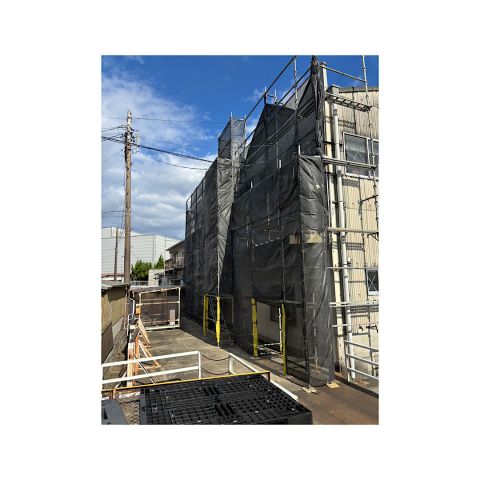 工場の足場組み立て工事